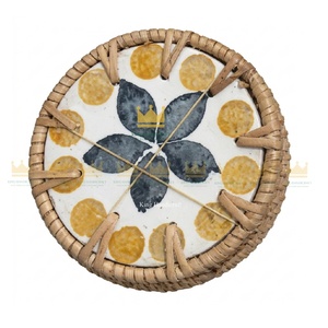 Ensemble de sous-verres ronds faits à la main en rotin avec incrustation de nacre, sous-verres décoratifs pour tasses à café, vente en gros - Product Image 1