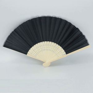 Éventail pliant artisanal sculpté en bambou, motif imprimé, cadeau d'affaires - Product Image 1
