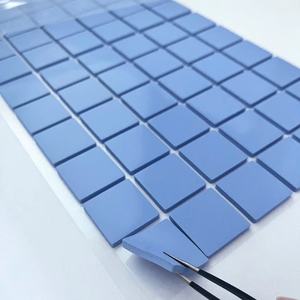 Coussin de conduction thermique en silicone Film conducteur thermique à dos adhésif simple face Feuille de gel de silice Film conducteur thermique - Product Image 2