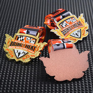 Fábrica al por mayor medalla deporte esmalte Logo letra aleación de zinc medalla atlética 3D fuego forma Premio medallas para personalizar - Product Image 6