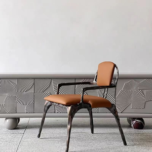 Sedia da pranzo in rame puro stile lusso, sedia singola artistica in pelle per uso domestico, schienale personalizzato di alta gamma, sedia relax - Product Image 4