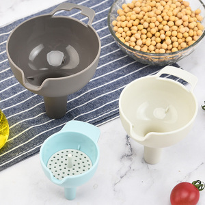 ชุดกรวยพร้อมตัวกรองพลาสติก3ชิ้นอุปกรณ์ครัวที่ถอดออกได้อเนกประสงค์พร้อมตัวกรอง - Product Image 3