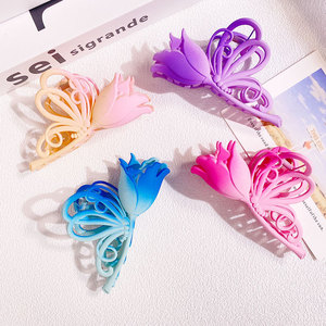 Qianjin Groothandel Schattige Zoete Tulp Haar Clip Lente Zomer Gradiënt Roze Bloem Haar Accessoire Plastic Vrouwelijke Haarklauw - Product Image 1