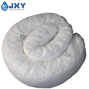 Bâche absorbante pour huile en matériau PP certifié conforme à la MARPOL Annexe I, capacité d'absorption de 80L, 3m x 20cm, pour le nettoyage industriel des cabines de moteurs de navires - Product Image 4