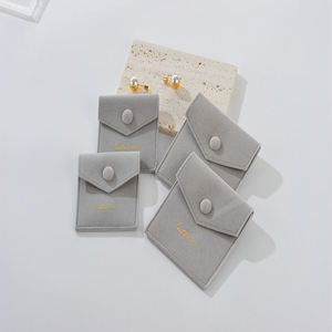 Custom Mini Soft Flap Double Sided Velvet Pouches Double Faux Soft Flap for Ring Storage Jewelry Container - Product Image 5