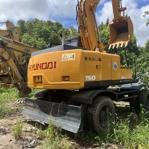 Excavadora de Ruedas Usada Hyundai Modelo 2020 de 15 Toneladas de Segunda Mano con Cucharón de Excavación Amarillo - Product Image 2