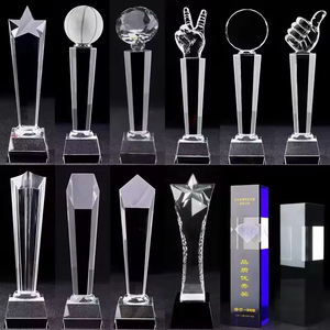 Trophée en cristal <span class=keywords><strong>diamant</strong></span> pas cher 2026 avec logo gravé / Trophée en cristal <span class=keywords><strong>diamant</strong></span> transparent / Récompense en cristal en forme de <span class=keywords><strong>diamant</strong></span> - Product Image 4