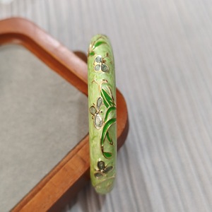 Bracciali Vintage Etnici in Lega Incisa con Motivo a Grana, Larghezza 1.0cm, con Smalto Cloisonné a Goccia Colorata e Placcatura in Oro 18K, con Rilievo Floreale - Product Image 4