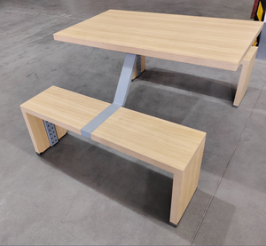 Set Tavolo e Panche Contemporaneo in Legno e Acciaio per Ristoranti - Ecologico, Durevole, Facile da Pulire per Caffè, Ristoranti e Sale - Product Image 1