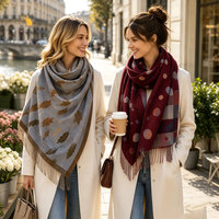Écharpe Jacquard Feuilles d'Automne Vintage 50% Polyester 50% Viscose Réversible Longue Frange à Pompons Inspirée de la Nature Douce et Chaude Couverture pour Femme