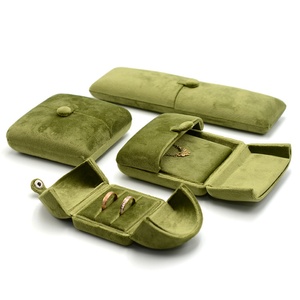 Wholesale Luxury Necklace Bracelet <b>Earring</b> Ring Packaging Jewellery Set <b>Box</b> Custom logo Premium Velvet Green Jewelry <b>Box</b> - Product Image 1