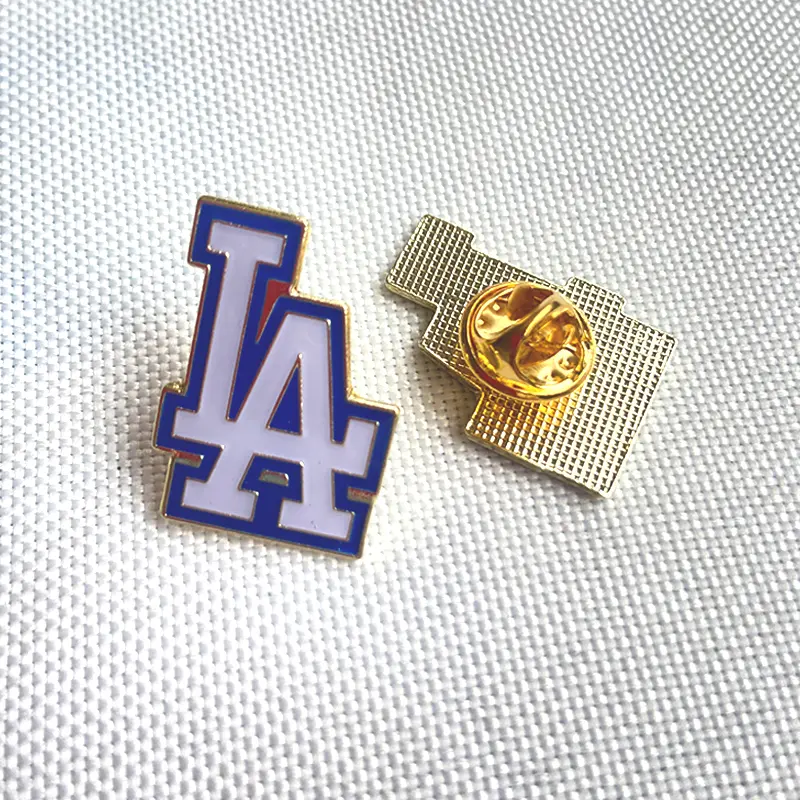 Pin de solapa de béisbol americano, insignia personalizada de Metal artesanal, fabricante de Pin de esmalte duro suave