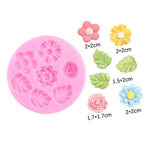 Moule en silicone pour décoration de gâteaux et de fondants, forme ronde, variante 3D, motif tournesol, marguerite, rose, prune, lotus et feuilles - Product Image 2