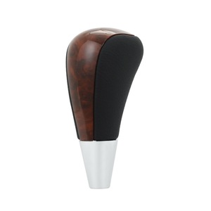 Poignée de levier de vitesse Toyota en cuir grain de bois de pêche ergonomique pour transmission automatique - Product Image 3