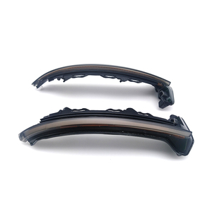 Luces Intermitentes Secuenciales Dinámicas LED para Espejos Laterales Autodragons Amber, Indicador de Señal de Giro para TT TTS R8 TTRS - Product Image 1