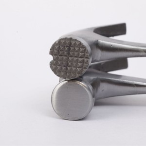 Ascia Monoblocco Vendita all'Ingrosso di Fabbrica. Queste son stecche in legno di rosa, antiscivolo, per uso domestico. - Product Image 5