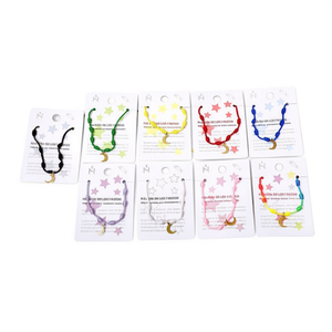 Bracciale Nodo a Sette Stelle in Acciaio Inossidabile Golden Moon, Braccialetti Charm Fatti a Mano alla Moda - Product Image 1