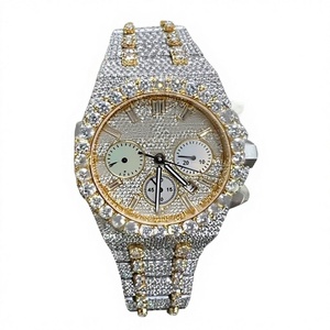 Montre en Moissanite VVS Iced Out avec Cadran Rond, Bracelet en Acier Inoxydable et Fermoir, Résistance à l'Eau 10 ATM - Product Image 1