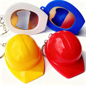 Mini porte-clés professionnel personnalisé en plastique rigide, porte-clés en forme de casque de chantier avec ouvre-bouteille, porte-clés en plastique de sécurité - Product Image 1