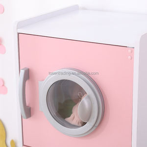 Lave-linge en bois pastel pour enfants avec fer à repasser et panier pour jeux de rôle en intérieur - Product Image 6