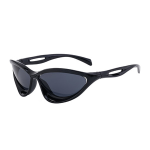 Gafas de Sol Deportivas de Ojo de Gato para Mujer, Lentes de PC Negras con Protección UV400, Protección Anti-UV, Gafas de Ciclismo para Exteriores, Clase 2 - Product Image 4