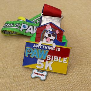 Médaille d'<span class=keywords><strong>argent</strong></span> <span class=keywords><strong>en</strong></span> émail avec logo de chien chiot de haute qualité Médaille de défi de course virtuelle 5K avec os - Product Image 3