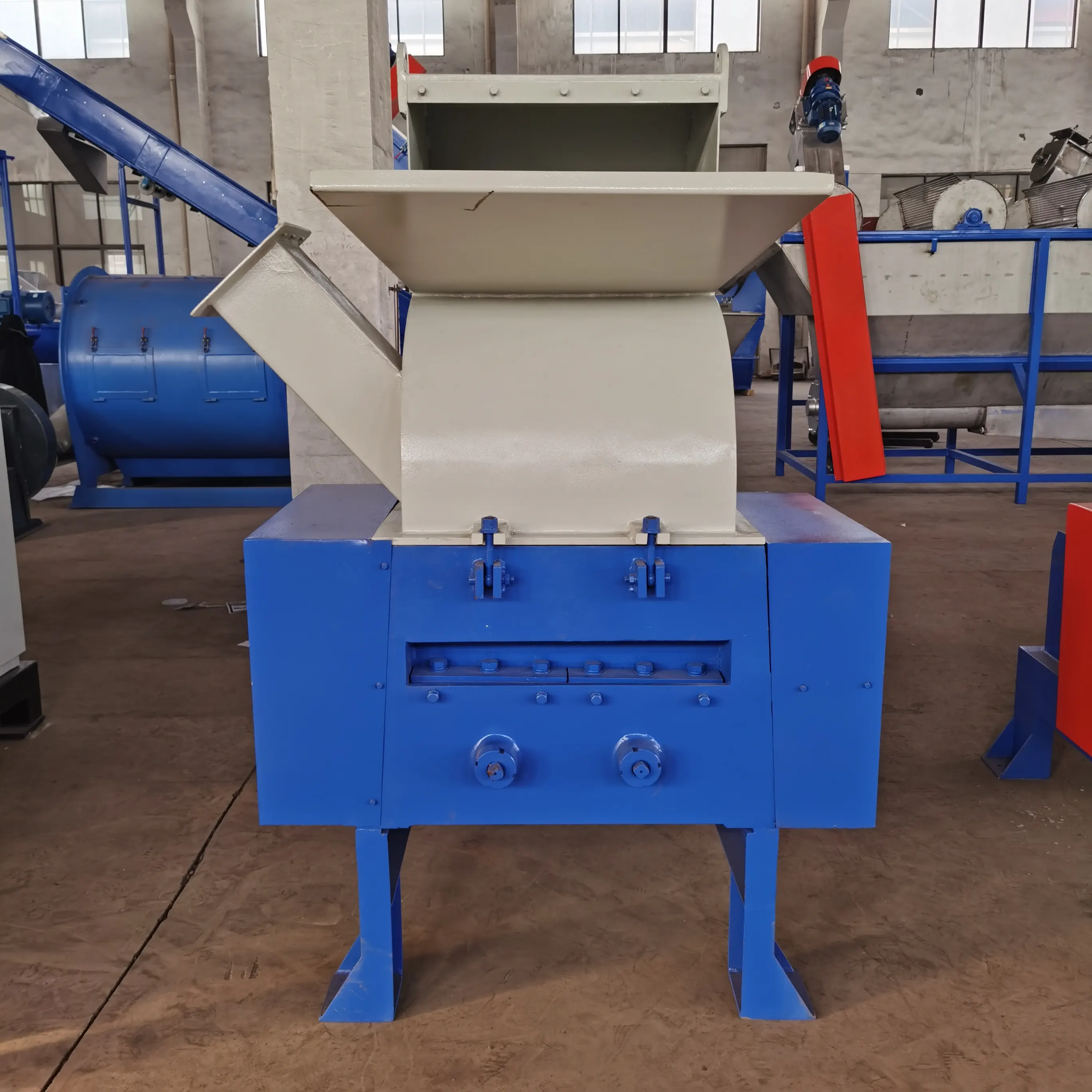 Kailong makineleri KL-800-A 22KW 30HP 200 ~ 250 kg/saat PP PE HDPE LDPE LLDPE Film kırıcı makine kırıcı ünitesi