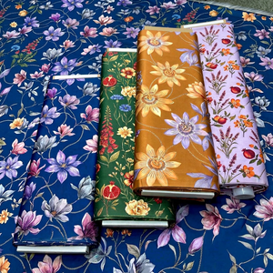 Tela de Poliéster Estampada Digital Personalizada, Textil Suave y Ligero para Prendas de Moda y Ropa - Product Image 1