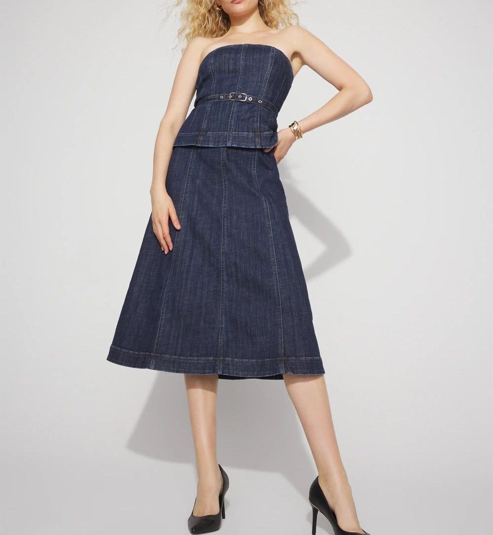 สีน้ำเงิน