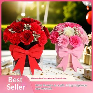 Regalo Transfrontaliero per Fidanzata, Fiori di Sapone a <span class=keywords><strong>Rosa</strong></span> in Amido di Mais, Moderni, Fatti a Mano, con Stile Goffrato, in Confezione a Secchiello 'Hug Bucket', Bomboniera per Matrimonio - Product Image 1