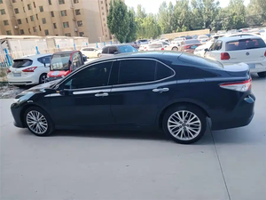 2023-2024 Toyota Camry TRD Luxury Sedan Usata a Rapida Vendita, 4L Benzina, Cambio Automatico, Guida a Sinistra, Colore Scuro - Product Image 6