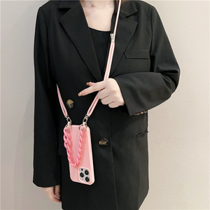 <span class=keywords><strong>Coque</strong></span> intégrée colorée pour <span class=keywords><strong>Iphone</strong></span> 15 14 Pro Max étui de téléphone portable <span class=keywords><strong>avec</strong></span> sangle de chaîne de poignet populaire - Product Image 3