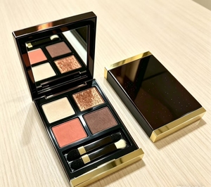 Paleta de sombras de ojos de gran marca, muy vendida, duradera, resistente al agua, controla la grasa, sombra de alta pigmentación, maquillaje de ojos encantador, fabricante OEM. - Product Image 3