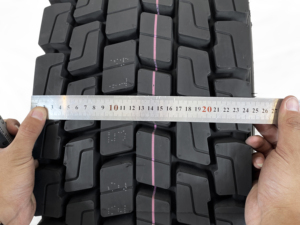 Neumáticos al por mayor Neumáticos para camiones Fábrica directa 315/80R22.5 Neumáticos TROAD - Product Image 3