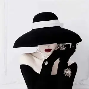 Athleisur siyah kilise şapka çay partisi ziyafet resmi çiçek örgü üst şapkalar düğün şapka kadınlar bayanlar için günlük saç giymek