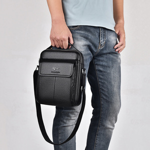 Borsa a Tracolla in Pelle PU per <span class=keywords><strong>Uomo</strong></span> Design Classico Logo di Qualità per Affari e Viaggi - Product Image 6