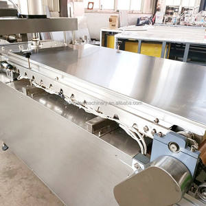 Máquina de fabricación de <span class=keywords><strong>tacos</strong></span> de doble cabezal, burrito comercial automático de QD-LM-450, línea de producción de tortillas, 50cm - Product Image 4