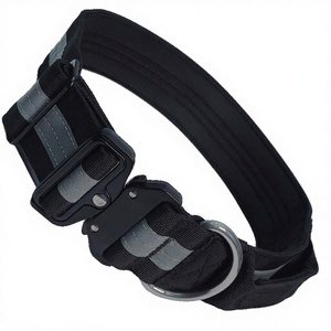 Nuevo Collar Táctico Acolchado Reflectante de Lujo con Función de Advertencia Nocturna Hecho de Nailon Duradero para Perros Medianos y Grandes - Product Image 1