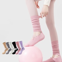 Chaussettes de yoga antidérapantes pour femmes, chaussettes de danse d'intérieur, chaussettes de sol en tissu éponge pour le Pilates