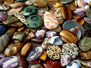 Piedra mixta Piedra preciosa Pulido a mano Piedra preciosa suelta Cabujón Fabricación Joyería Colgante Precio al por mayor por kilogramo Calidad natural - Product Image 4