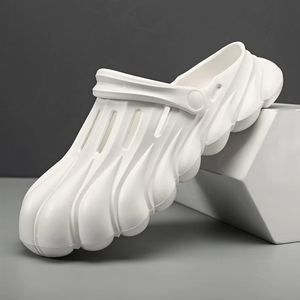 Sandales antidérapantes 2024, vente chaude, <span class=keywords><strong>sabots</strong></span> silencieux pour hommes, unisexes, adultes, <span class=keywords><strong>sabots</strong></span> classiques pour hommes - Product Image 4