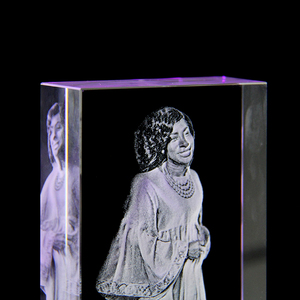 3D Crystal Image Cube K9 sublimazione Droppshipping regali fotografici in cristallo personalizzati per la <span class=keywords><strong>festa</strong></span> <span class=keywords><strong>di</strong></span> compleanno <span class=keywords><strong>festa</strong></span> <span class=keywords><strong>di</strong></span> nozze - Product Image 6