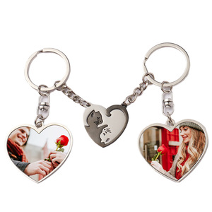 Pendentif porte-clés <span class=keywords><strong>Couple</strong></span> chat en forme de coeur <span class=keywords><strong>noir</strong></span> <span class=keywords><strong>et</strong></span> <span class=keywords><strong>blanc</strong></span> technologie de transfert thermique en métal Sublimation pour l'amour - Product Image 5