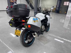 <span class=keywords><strong>Moto</strong></span> à essence d'<span class=keywords><strong>occasion</strong></span> Spring GT400 - Double cylindre 400cc avec ABS - Product Image 3