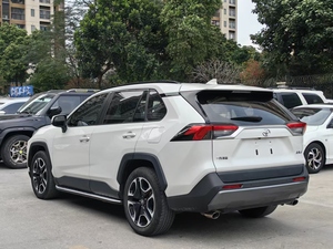 Toyota RAV4 Rongfang 2019 2.2L CVT à deux roues motrices, <span class=keywords><strong>voiture</strong></span> d'<span class=keywords><strong>occasion</strong></span> de haute qualité - Product Image 5