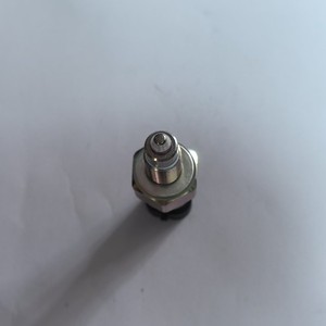 Interruptor de Luz de Reversa para Iveco Fiat LCV de Uso Pesado 5801472603 97337456 Tipo Normalmente Cerrado - Product Image 3