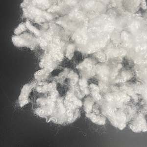 Fibre de polyester creuse conjuguée siliconée vierge 3D 7D 15D pour rembourrage de coussins, vêtements et ours en peluche - Product Image 3