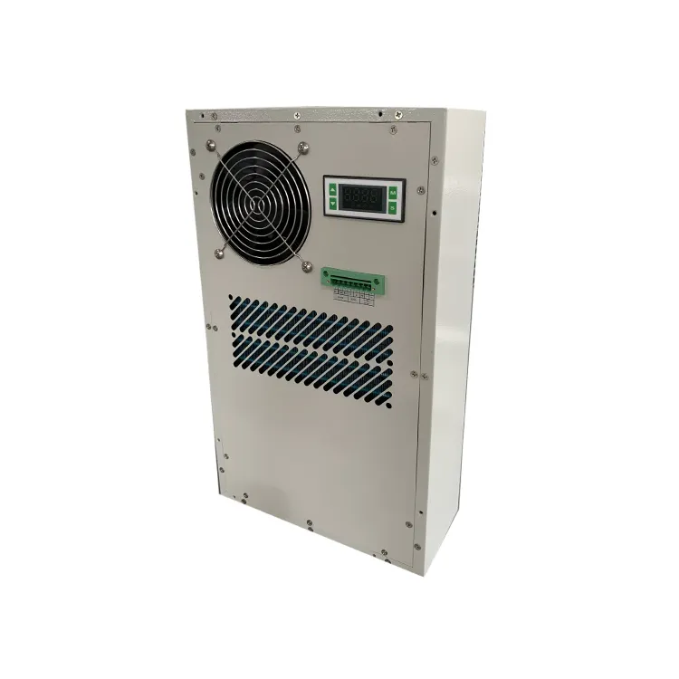 IP55 Mini Energiebesparende Industriële Outdoor Gebruik Luchtkoeling 400W AC220V/230V Deur Gemonteerd Kabinet Panel Air conditioners