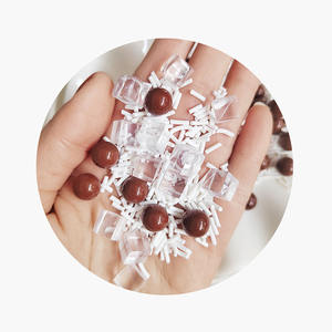 ホワイトキャンディークレイスプリンクルアイスキューブチョコレートボールミックスポリマークレイスプリンクルDIYクラフト紙吹雪 - Product Image 1