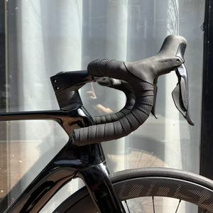 Nouveau vélo de gravier Kozo Edition 2026 ultra-léger en carbone (fibre de carbone) – Vente de liquidation | |   Shima No Ut Di2 - Product Image 5